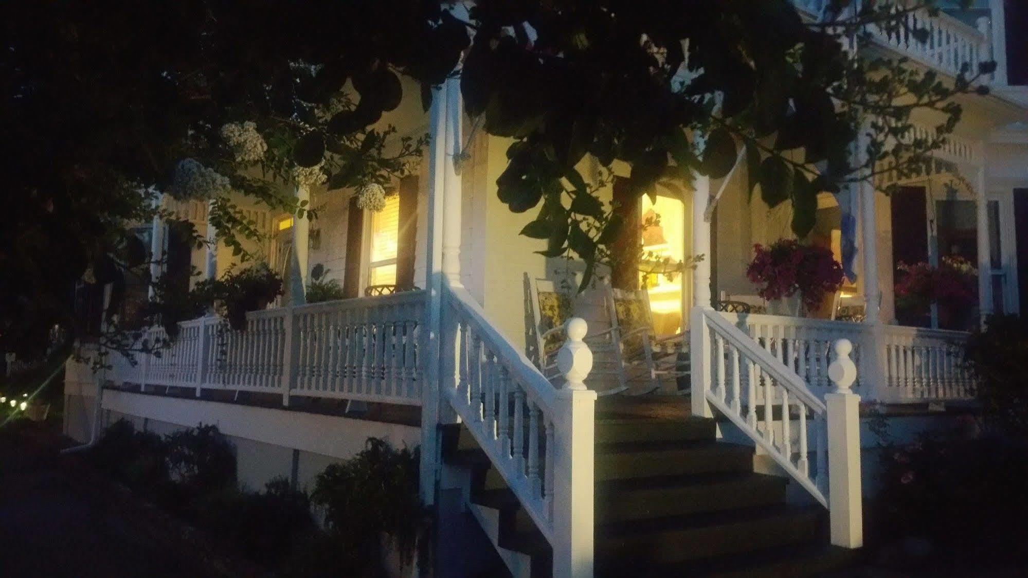 Pecan Tree Inn Beaufort Ngoại thất bức ảnh