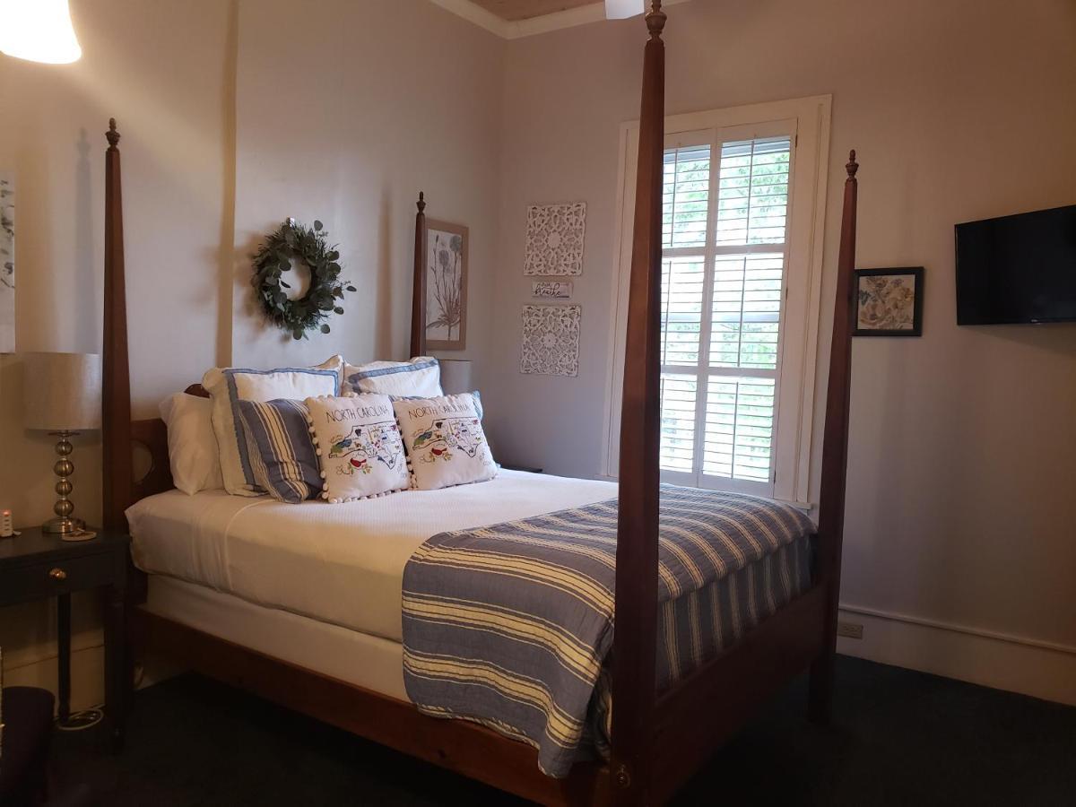 Pecan Tree Inn Beaufort Ngoại thất bức ảnh